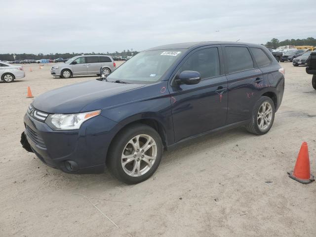 MITSUBISHI OUTLANDER 2014 with VIN JA4AD3A38EZ015006 - Photo from auction