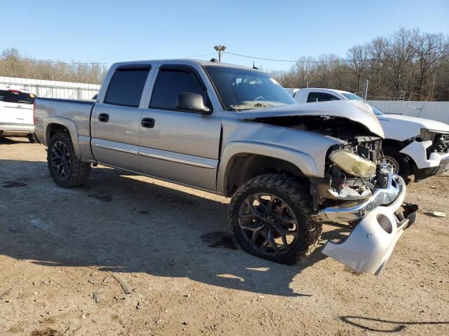 Photo 4 from auction – 2005 GMC NEW SIERRA with VIN 2GTEK13T051138306
