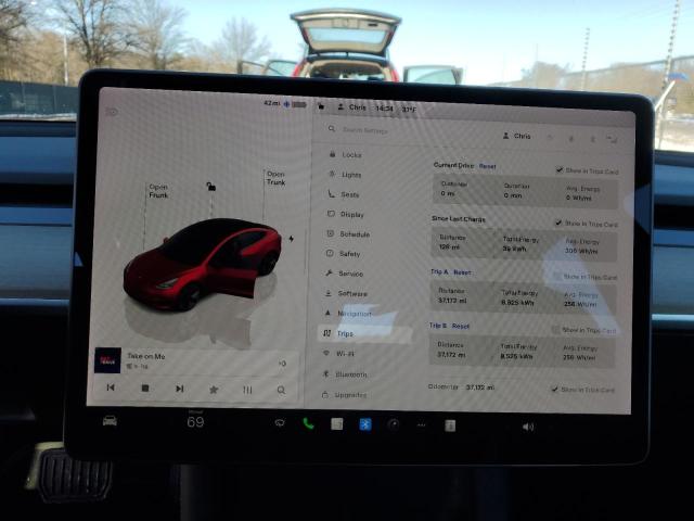 Photo 9 from auction – 2022 TESLA MODEL 3 with VIN 5YJ3E1EB3NF184275