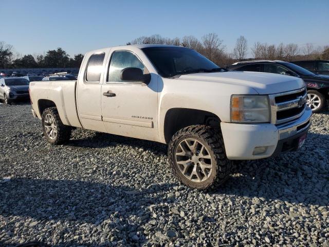 Photo 4 from auction – 2011 CHEVROLET SILVERADO with VIN 1GCRKSE3XBZ159557