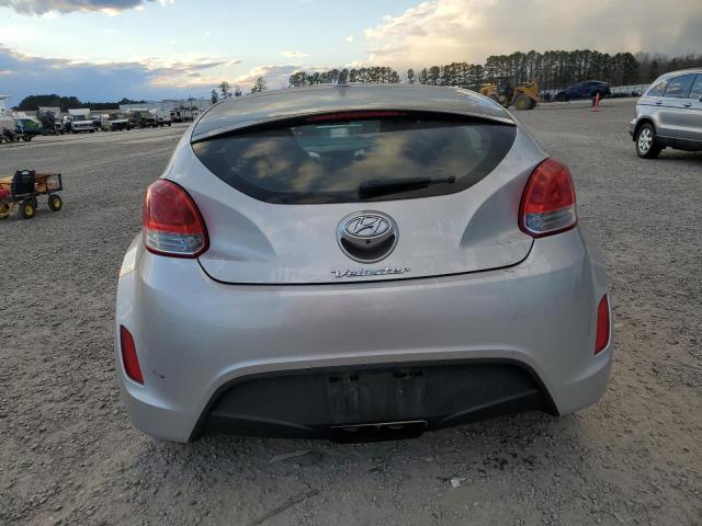 Photo 6 from auction – 2015 HYUNDAI VELOSTER with VIN KMHTC6AD1FU224724