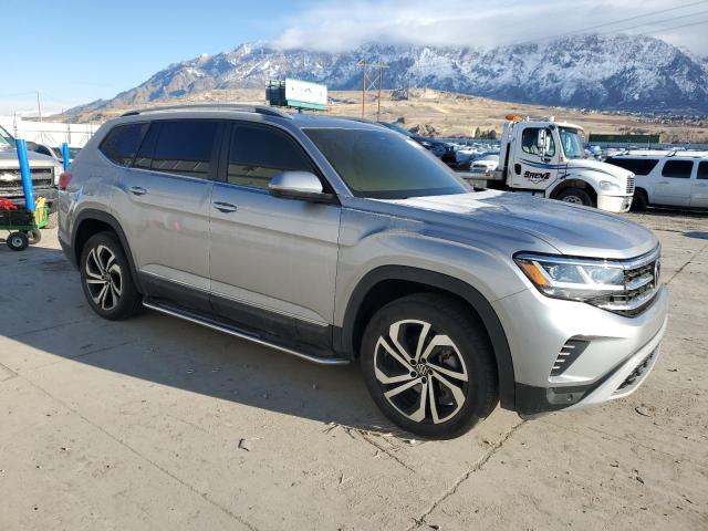 Photo 4 from auction – 2022 VOLKSWAGEN ATLAS SEL with VIN 1V2BR2CA2NC531056