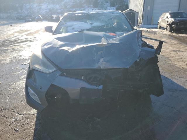 Photo 5 from auction – 2017 HYUNDAI VELOSTER with VIN KMHTC6AD0HU309816