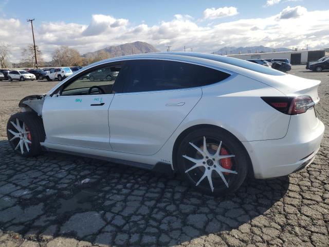 Снимка 2 от търг – 2019 TESLA MODEL 3 с VIN 5YJ3E1EA5KF485617
