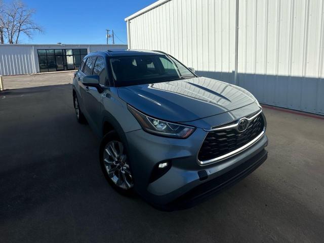 TOYOTA HIGHLANDER 2020 with VIN 5TDDZRBH7LS045520 - Photo from auction