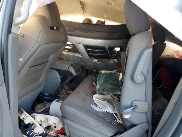 Photo 11 from auction – 2017 CHEVROLET TRAVERSE L with VIN 1GNKVGKD0HJ310567