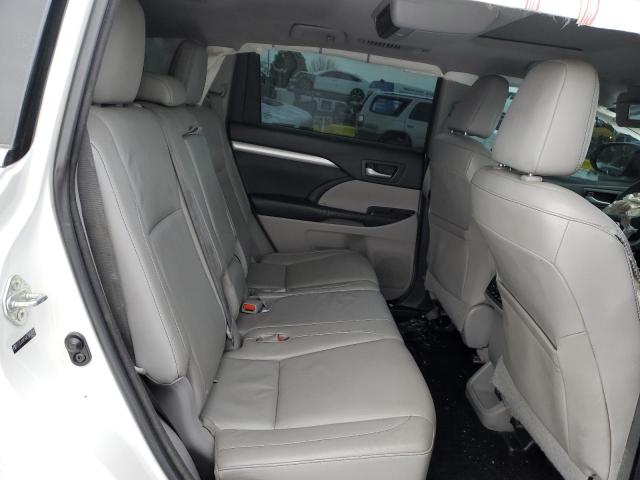 Снимка 10 от търг – 2014 TOYOTA HIGHLANDER с VIN 5TDJKRFHXES043491