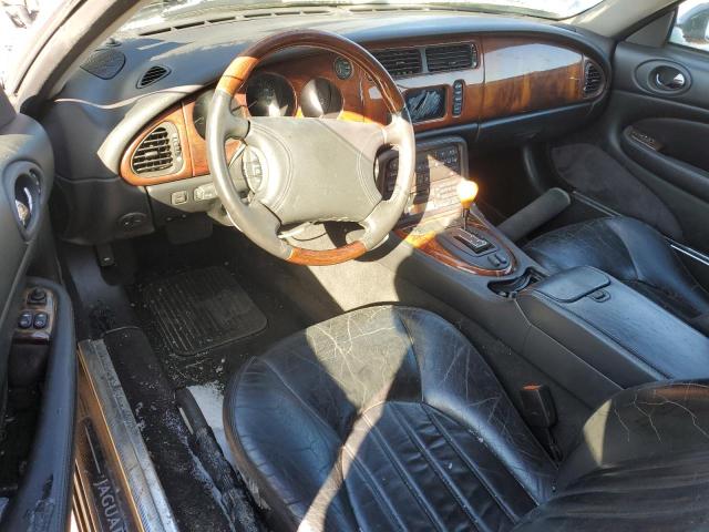 Снимка 8 от търг – 2000 JAGUAR XK8 с VIN SAJJA42C0YNA02088