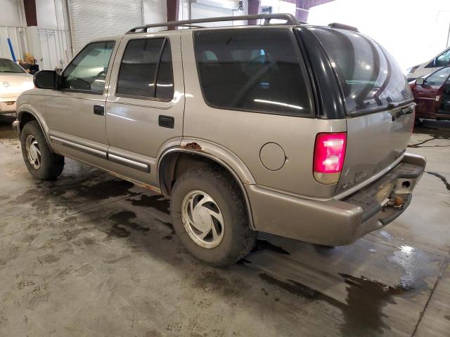 Photo 2 from auction – 2001 CHEVROLET BLAZER with VIN 1GNDT13W61K261919