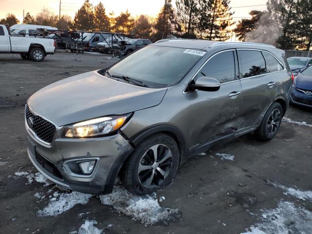 KIA SORENTO EX 2017 with VIN 5XYPHDA56HG323239 - Photo from auction