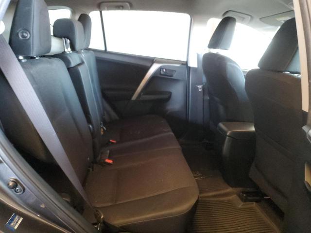 Photo 11 from auction – 2017 TOYOTA RAV4 LE with VIN JTMZFREV7HJ138509