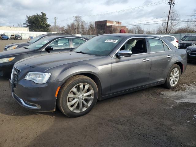 CHRYSLER 300 LIMITE 2019 with VIN 2C3CCAKG0KH542898 - Photo from auction