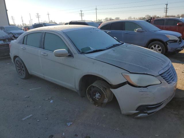 Photo 4 from auction – 2014 CHRYSLER 200 LX with VIN 1C3CCBAB3EN170464