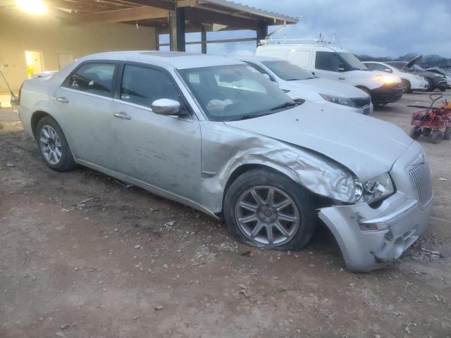 Photo 4 from auction – 2007 CHRYSLER 300C with VIN 2C3KA63H47H739831