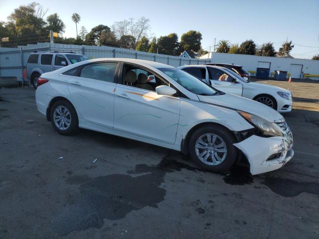 Photo 4 from auction – 2013 HYUNDAI SONATA GLS with VIN 5NPEB4AC0DH532020