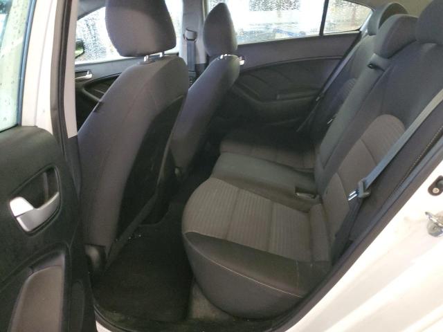 Photo 10 from auction – 2018 KIA FORTE LX with VIN 3KPFL4A76JE219574