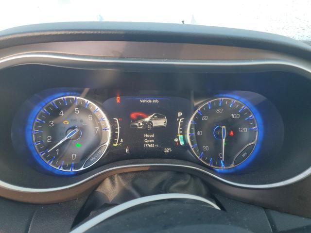 Photo 9 from auction – 2017 CHRYSLER PACIFICA T with VIN 2C4RC1EG1HR564848