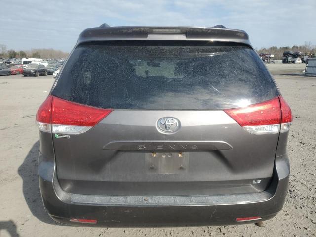 Photo 6 from auction – 2013 TOYOTA SIENNA LE with VIN 5TDKK3DC5DS323357