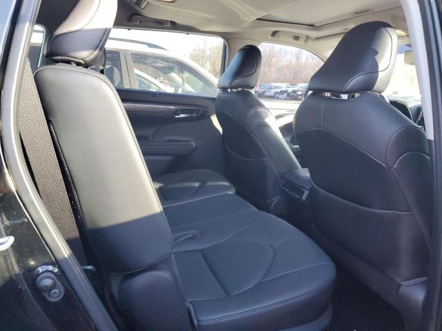 Photo 11 from auction – 2021 TOYOTA HIGHLANDER with VIN 5TDYZRAH0MS517612