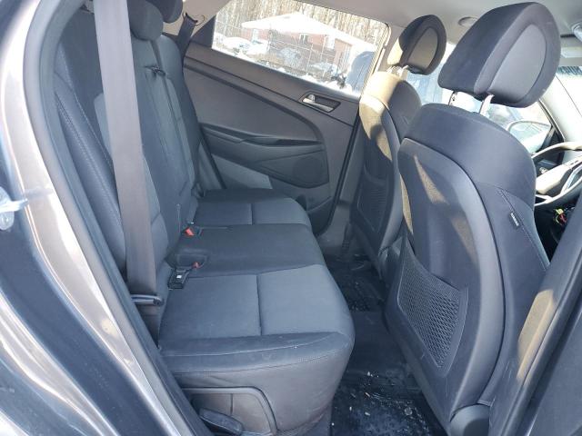 Photo 11 from auction – 2018 HYUNDAI TUCSON SE with VIN KM8J2CA4XJU703497