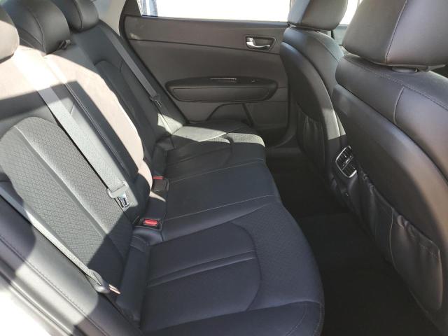 Photo 10 from auction – 2016 KIA OPTIMA EX with VIN 5XXGU4L33GG058449