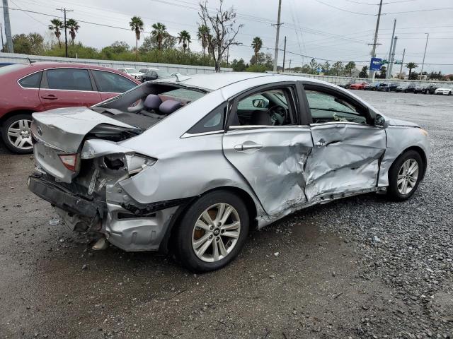 Photo 3 from auction – 2013 HYUNDAI SONATA GLS with VIN 5NPEB4AC2DH695297