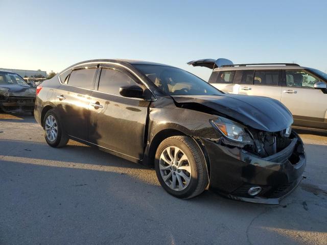 Photo 4 from auction – 2017 NISSAN SENTRA S with VIN 3N1AB7AP4HY305931