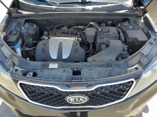 Photo 12 from auction – 2012 KIA SORENTO SX with VIN 5XYKWDA20CG240422