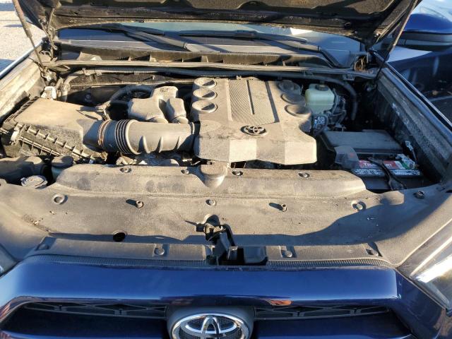 Photo 12 from auction – 2018 TOYOTA 4RUNNER SR with VIN JTEBU5JR3J5566922