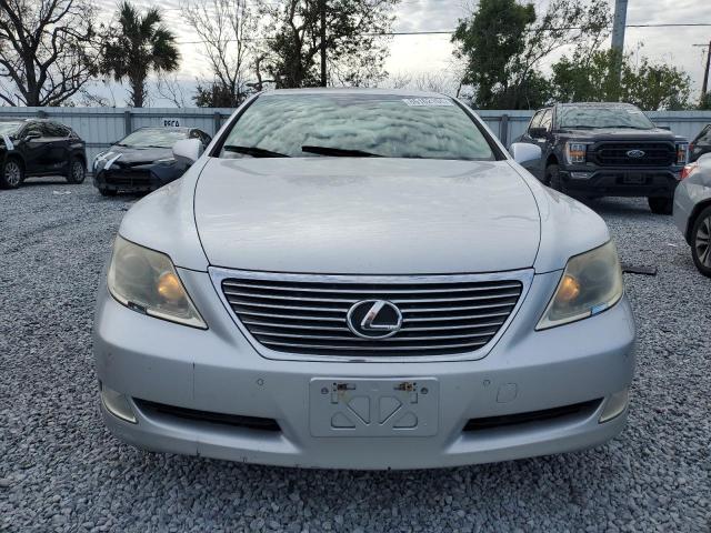 Photo 5 from auction – 2007 LEXUS LS 460L with VIN JTHGL46FX75004898