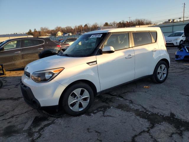 KIA SOUL 2016 with VIN KNDJN2A2XG7840421 - Photo from auction