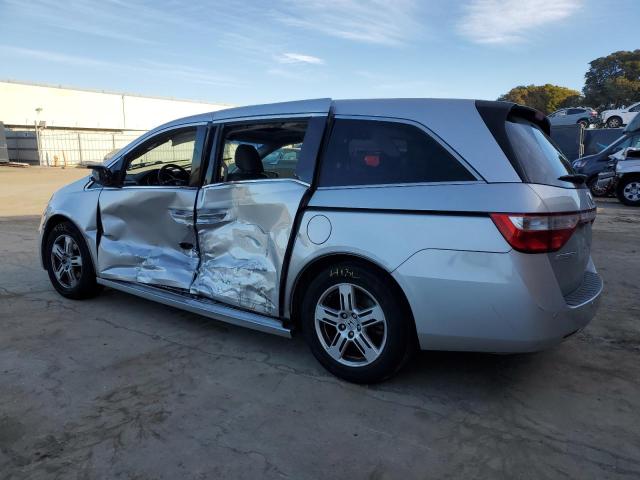 Photo 2 from auction – 2012 HONDA ODYSSEY TO with VIN 5FNRL5H93CB019288