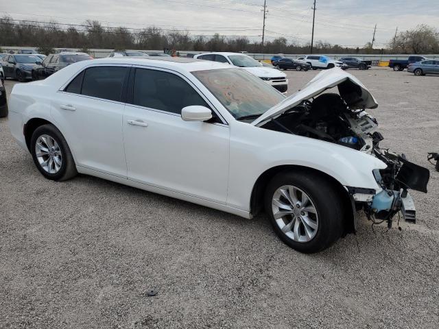 Photo 4 from auction – 2016 CHRYSLER 300 LIMITE with VIN 2C3CCAAG9GH269467