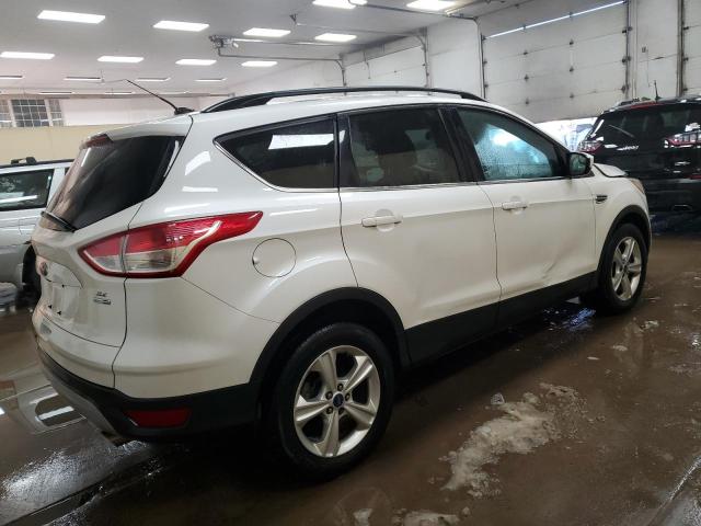 Zdjęcie 3 z aukcji – 2014 FORD ESCAPE SE z VIN 1FMCU9GX7EUD89689
