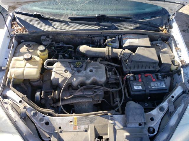 Photo 11 from auction – 2000 FORD FOCUS with VIN 1FAFP34P7YW330697