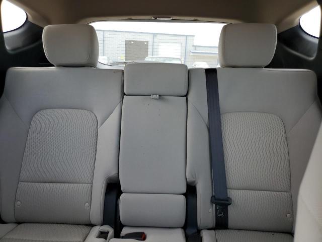 Photo 10 from auction – 2017 HYUNDAI SANTA FE S with VIN 5NMZU3LB4HH005482