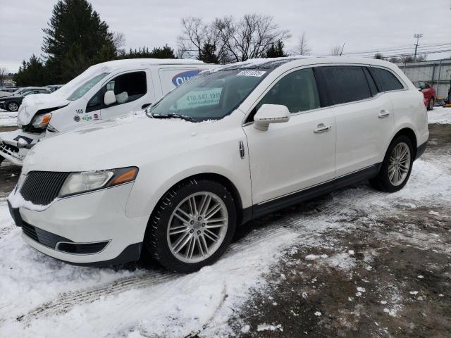 LINCOLN MKT 2013 with VIN 2LMHJ5AT7DBL55855 - Photo from auction