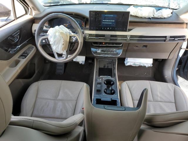 Photo 8 from auction – 2023 LINCOLN CORSAIR RE with VIN 5LMCJ2DA0PUL08791