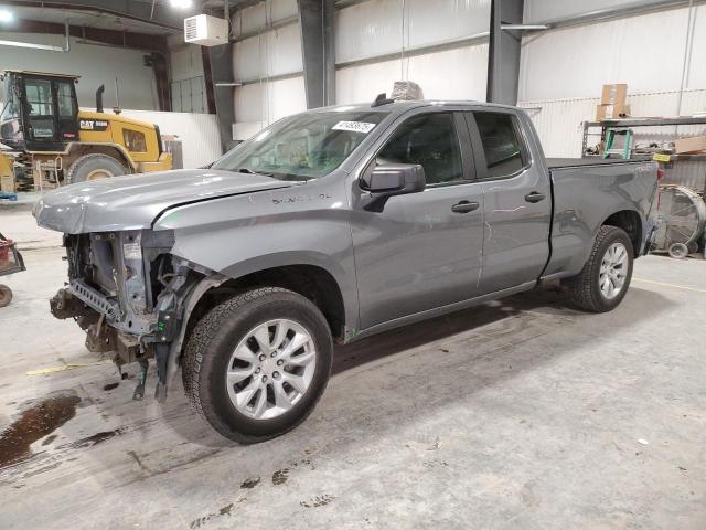 CHEVROLET SILVERADO 2020 with VIN 1GCRYBEH0LZ266726 - Photo from auction
