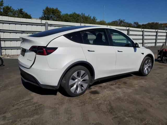 Photo 3 from auction – 2024 TESLA MODEL Y with VIN 7SAYGDEE0RA265512