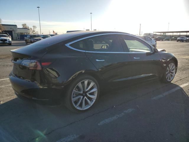 Photo 3 from auction – 2018 TESLA MODEL 3 with VIN 5YJ3E1EA7JF042772