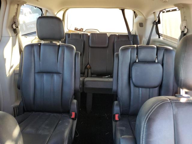 Photo 10 from auction – 2013 CHRYSLER TOWN & COU with VIN 2C4RC1CG2DR755322
