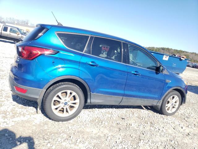 Photo 3 from auction – 2019 FORD ESCAPE SE with VIN 1FMCU0GD5KUA29401