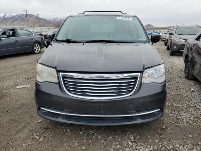 Photo 5 from auction – 2016 CHRYSLER TOWN & COU with VIN 2C4RC1BG1GR301004