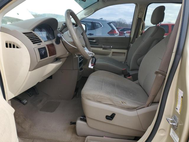 Photo 7 from auction – 2010 CHRYSLER TOWN & COU with VIN 2A4RR2D17AR392214