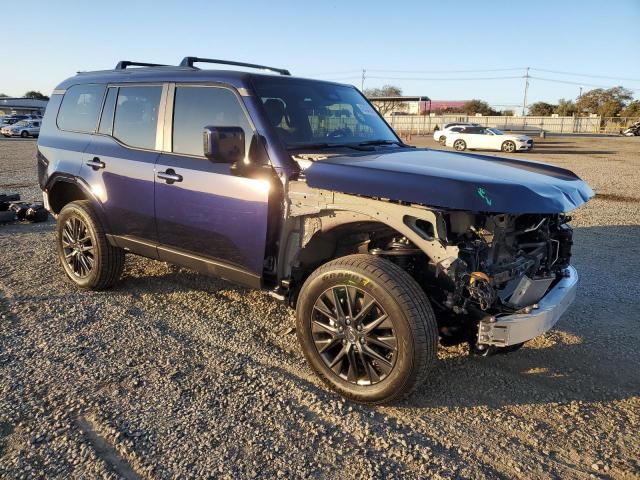 Photo 4 from auction – 2024 LEXUS GX 550 PRE with VIN JTJTBCDX4R5028672