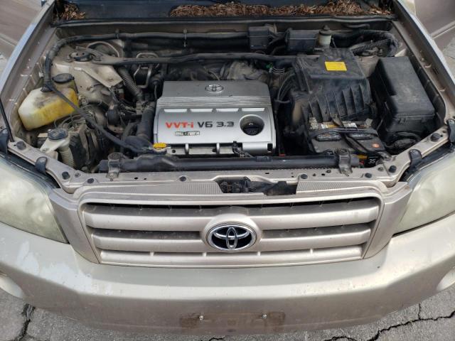 Photo 12 from auction – 2004 TOYOTA HIGHLANDER with VIN JTEGP21A240024329