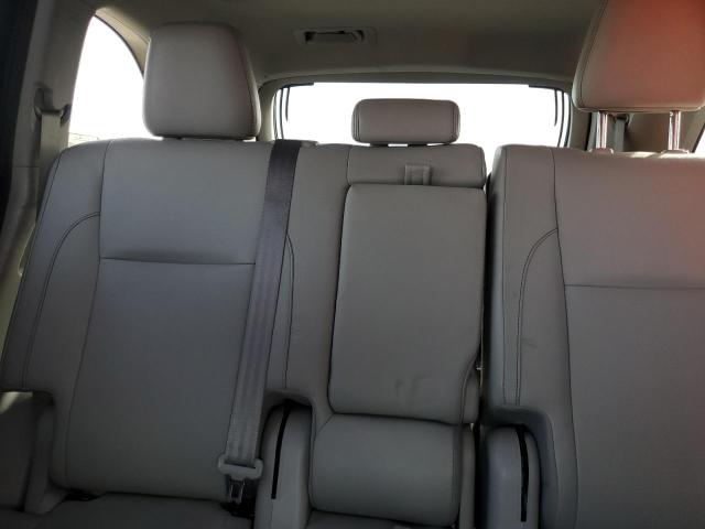 Photo 10 from auction – 2018 TOYOTA HIGHLANDER with VIN 5TDJZRFH6JS833537