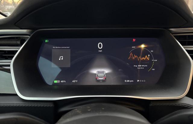 Photo 11 from auction – 2015 TESLA MODEL S 70 with VIN 5YJSA1S26FF082711