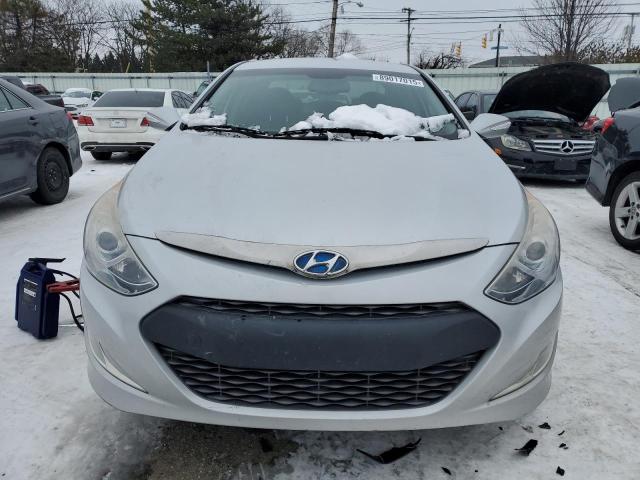Photo 5 from auction – 2015 HYUNDAI SONATA HYB with VIN KMHEC4A44FA137673